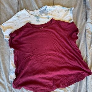 Old Navy Burgundy Tees (Burgundy & Light Blue Tie-Dye)